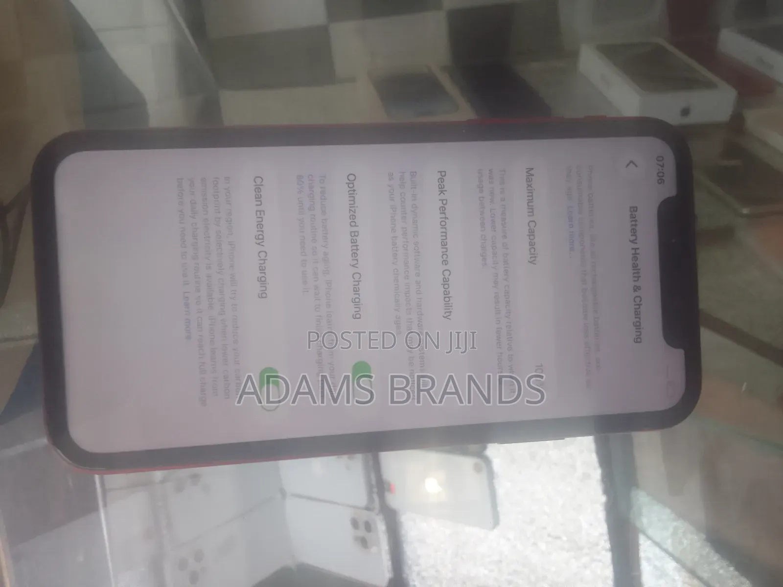 Apple iPhone 11 64 GB Red