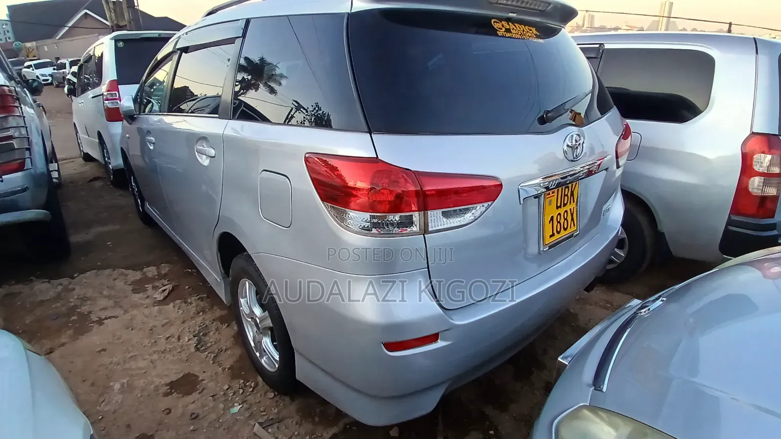 Toyota Wish 2010 Silver