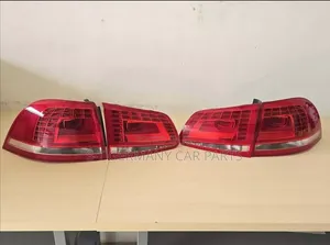 Volkswagen Tuareg Tail/ Back Light Model 2011-2018