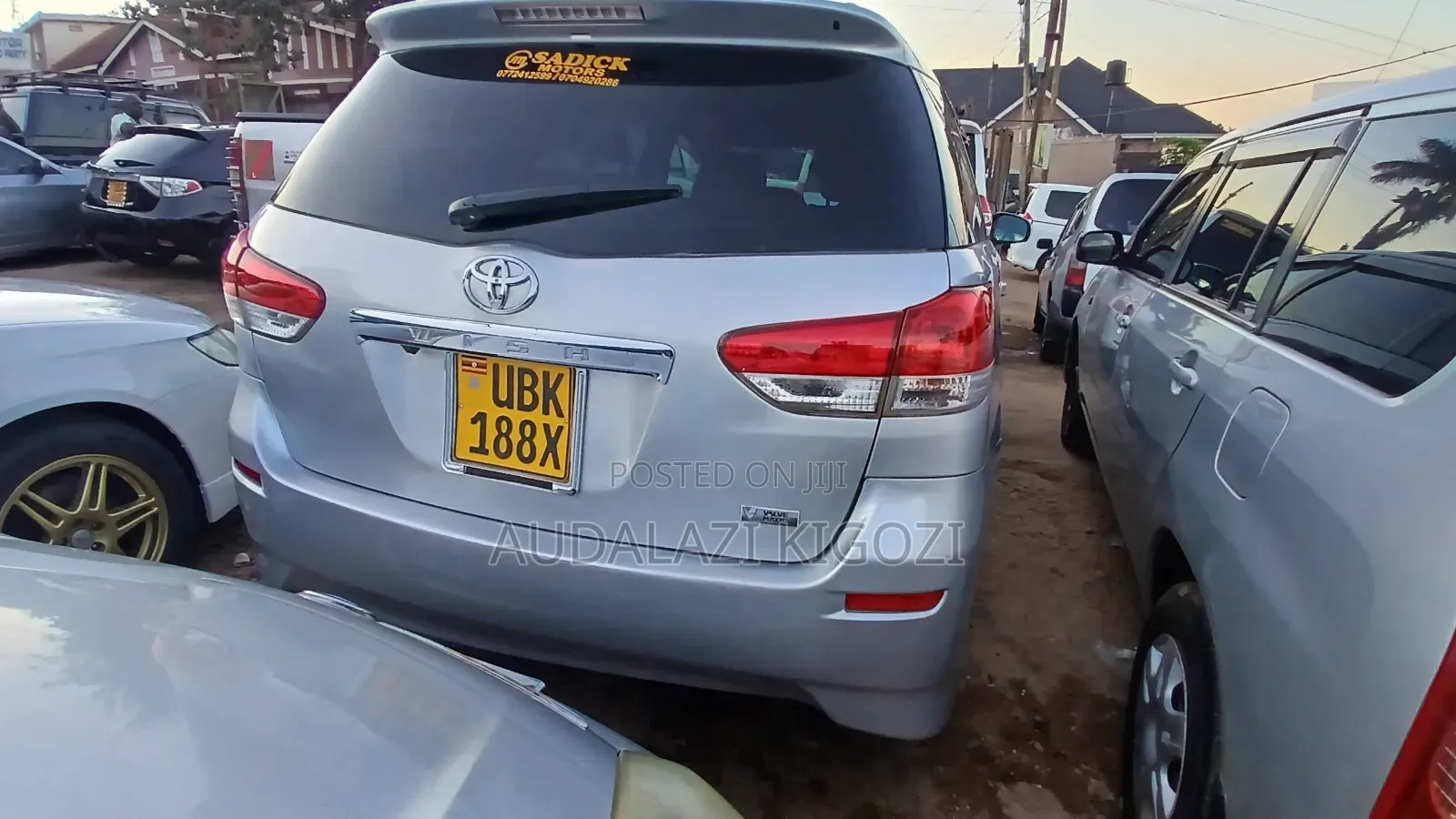 Toyota Wish 2010 Silver