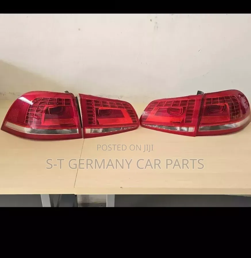 Volkswagen Tuareg Tail/ Back Light Model 2011-2018
