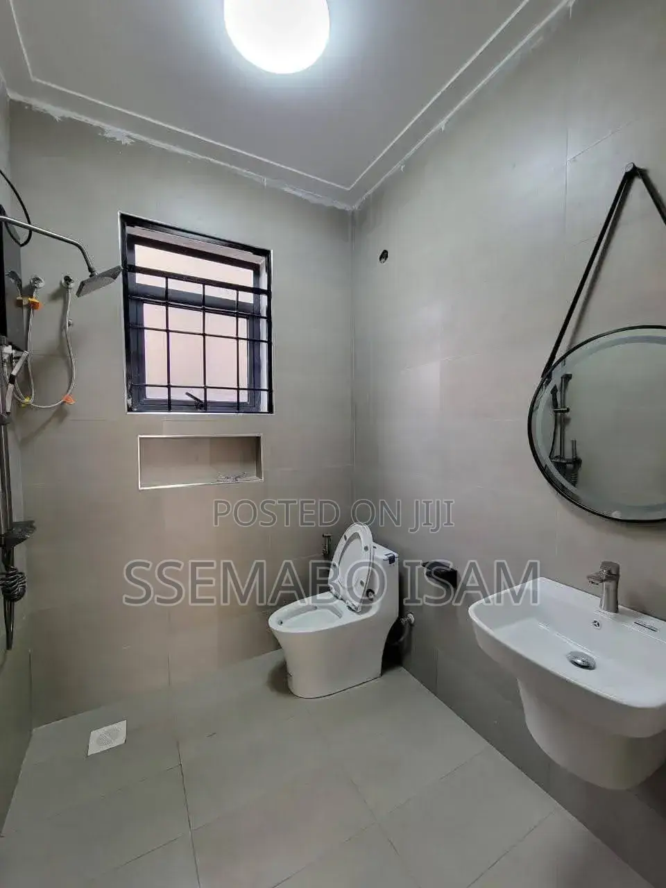 2bdrm House in Kisaasi, Central Division for rent