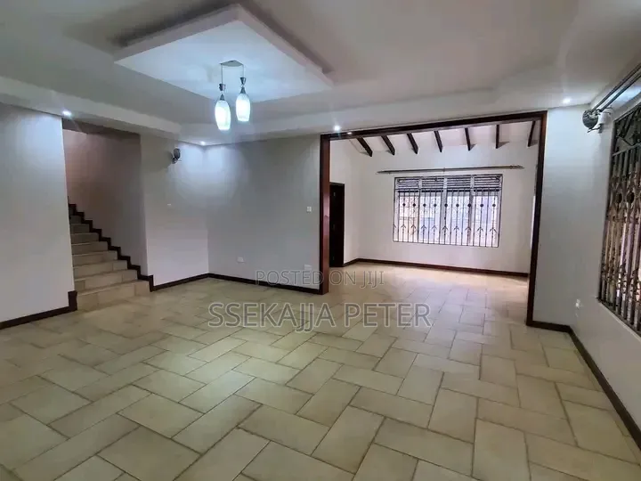 3bdrm House in Standalone Kisaasi, Central Division for rent