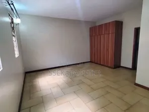 3bdrm House in Standalone Kisaasi, Central Division for rent