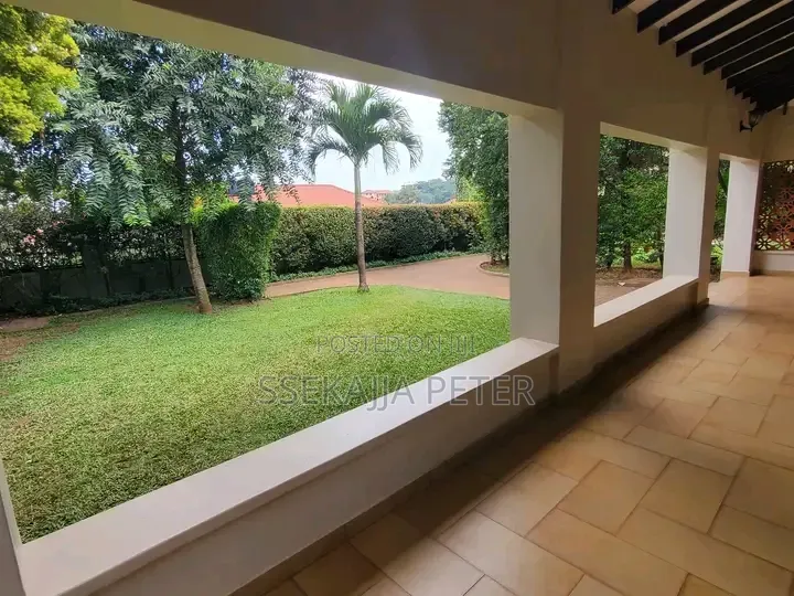 3bdrm House in Standalone Kisaasi, Central Division for rent