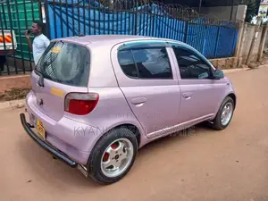 Toyota Vitz 2009 Pink