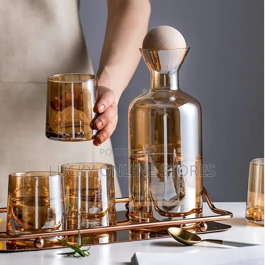 Glass Carefe Dispenser