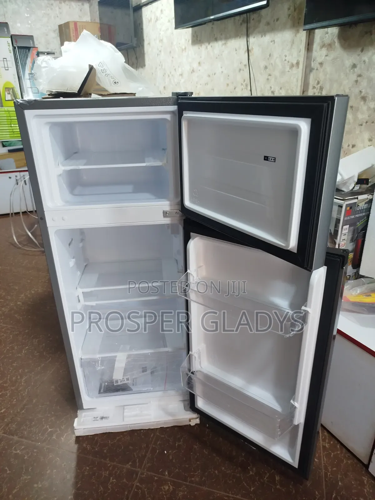 160 Litres Hisense Refrigerator Double Door.