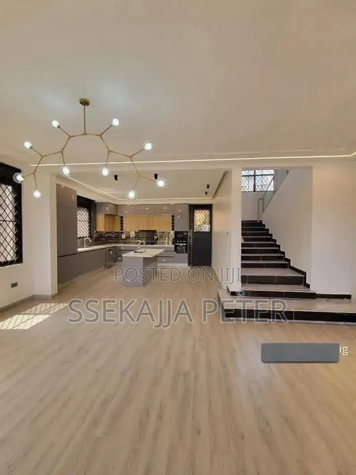 4bdrm House in Standalone Kisaasi, Central Division for rent