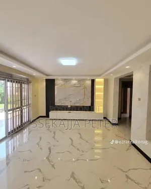 4bdrm House in Standalone Kisaasi, Central Division for rent