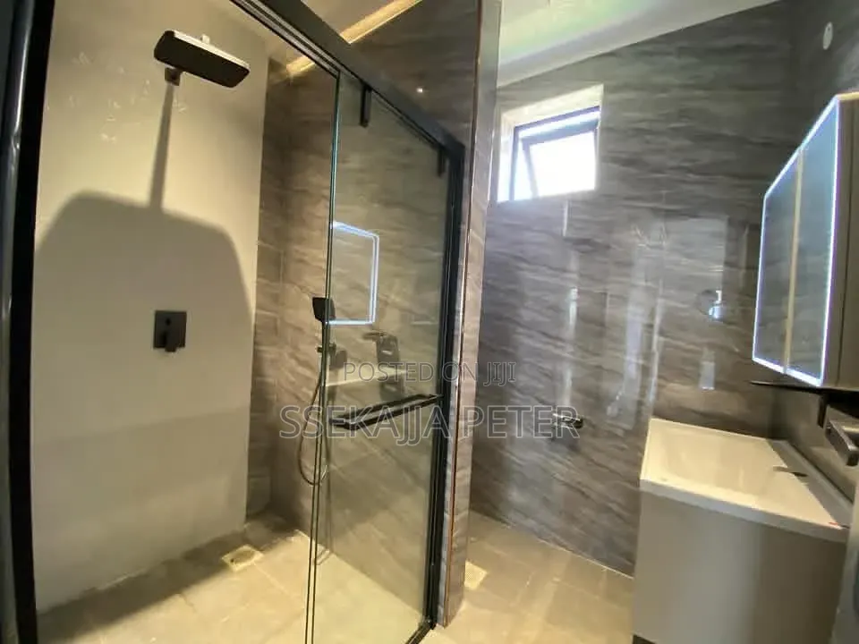 4bdrm House in Standalone Kisaasi, Central Division for rent