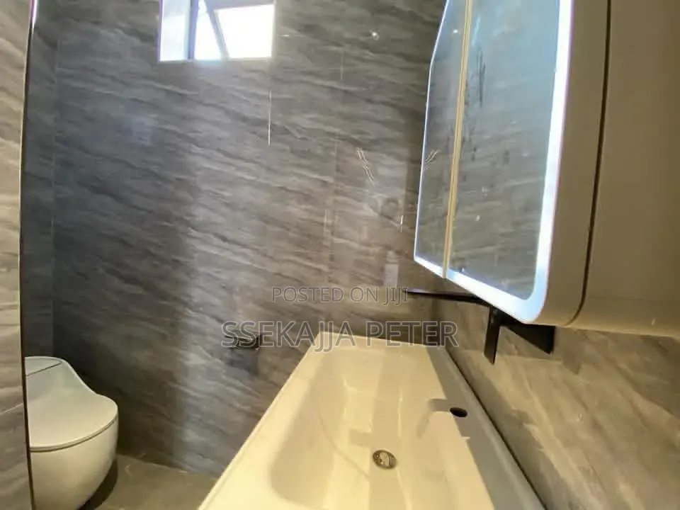4bdrm House in Standalone Kisaasi, Central Division for rent