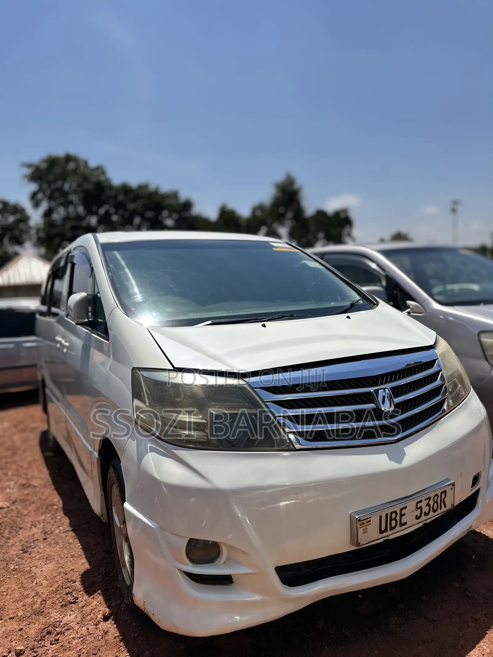 Toyota Alphard 2002 White