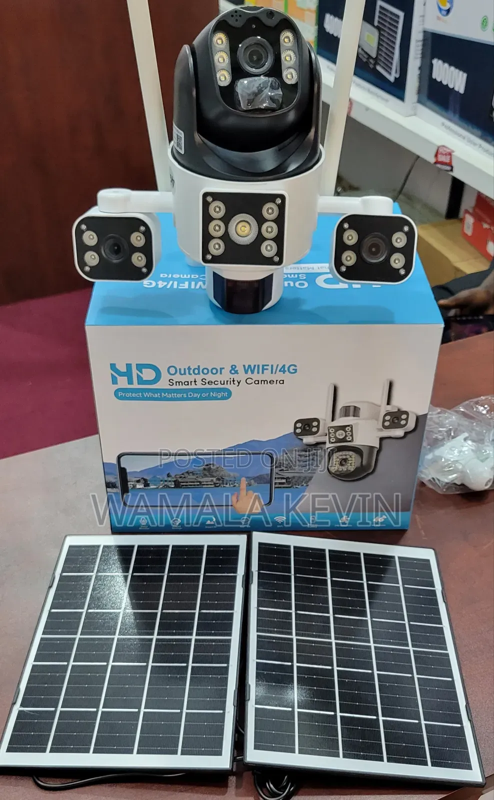 Outdoor 3-Lens Wifi 4G Solar Camera