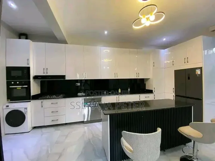 4bdrm House in Standalone Kisaasi, Central Division for rent