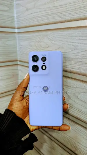 Motorola Edge 50 Pro 256 GB Purple