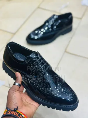 Black Pebble Grain Leather Shoes.
