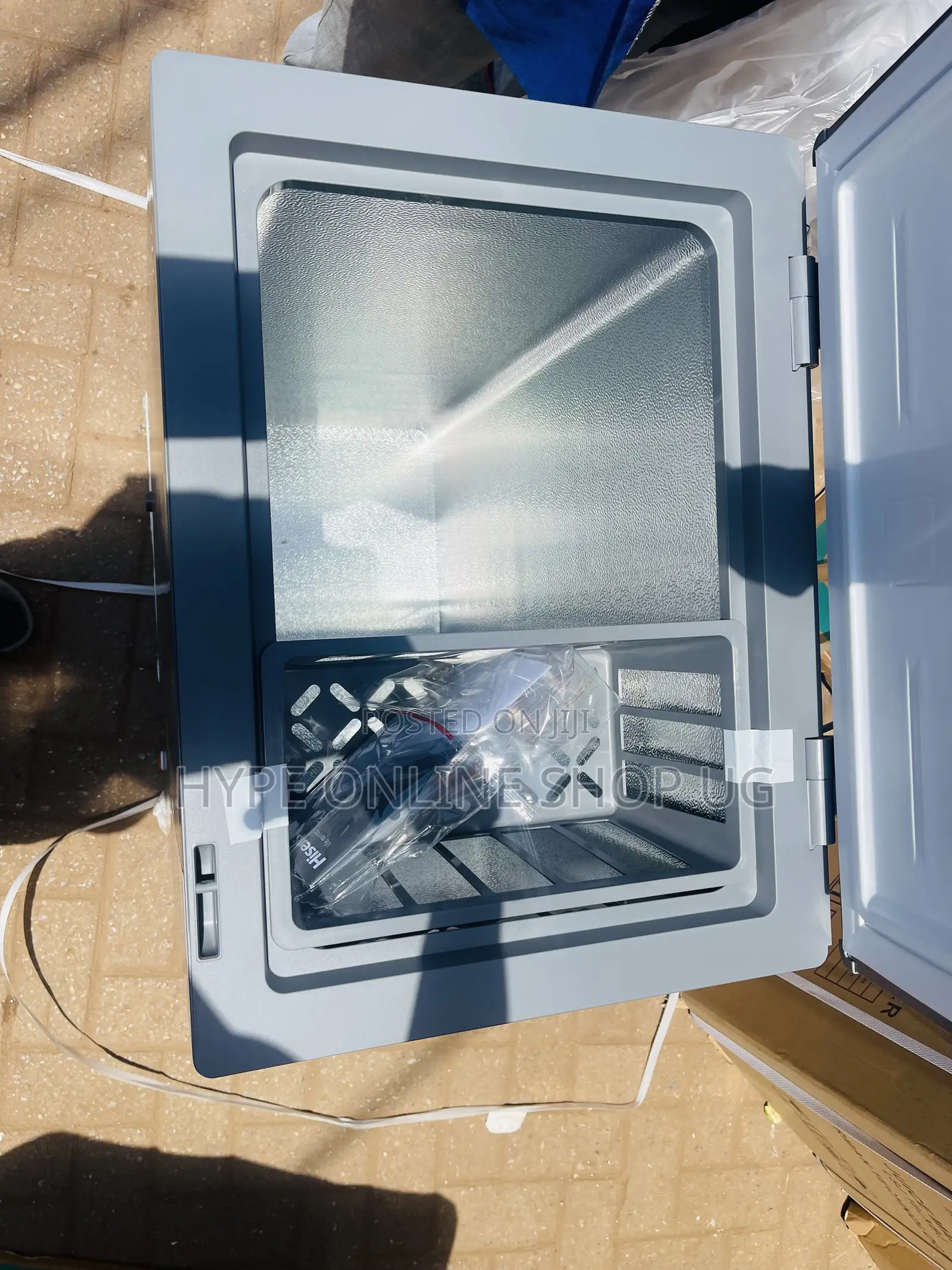 Brandnew Hisense 150L Chest Deep Freezer Model