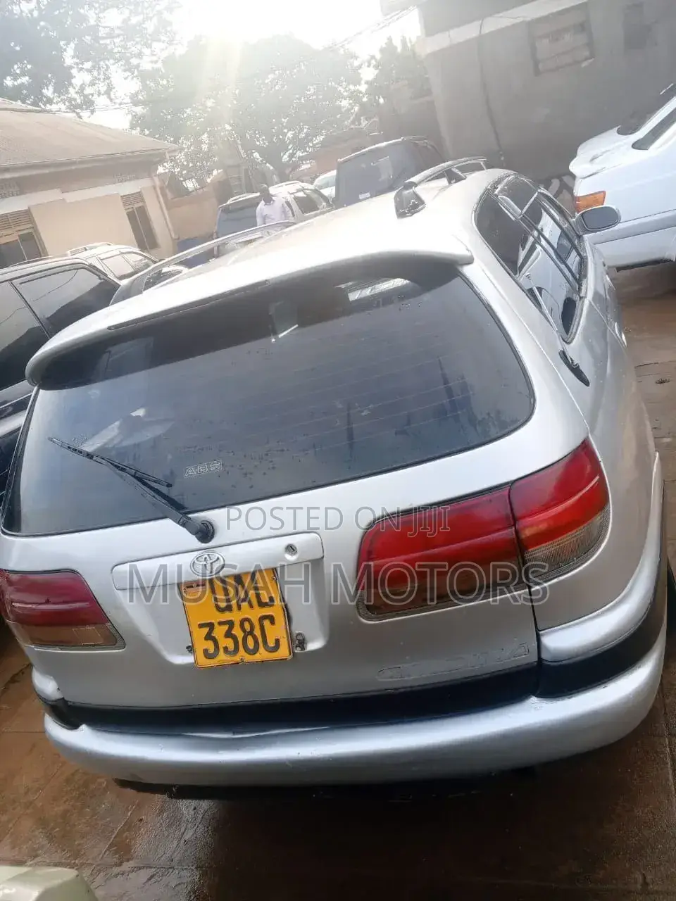 Toyota Caldina E 1998 Silver