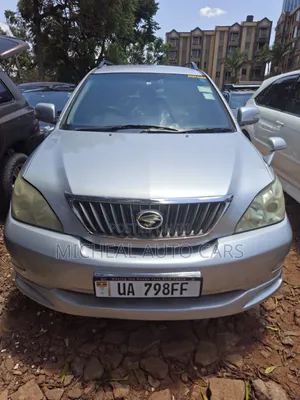Toyota Harrier 2009 Silver