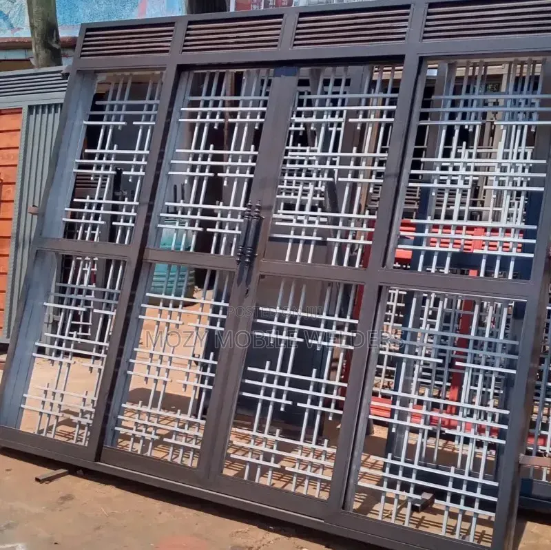 Sliding Door