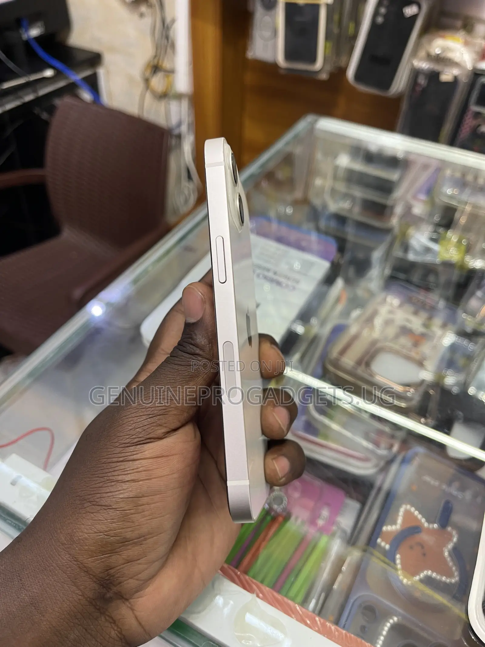 Apple iPhone 13 128 GB White