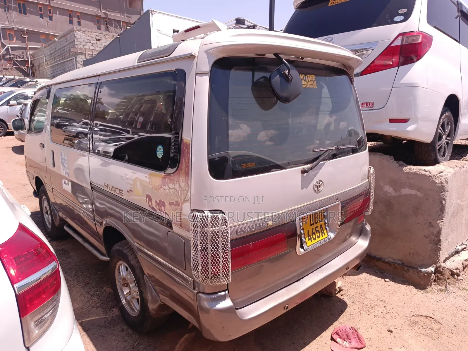 Toyota HiAce 1999 Gold