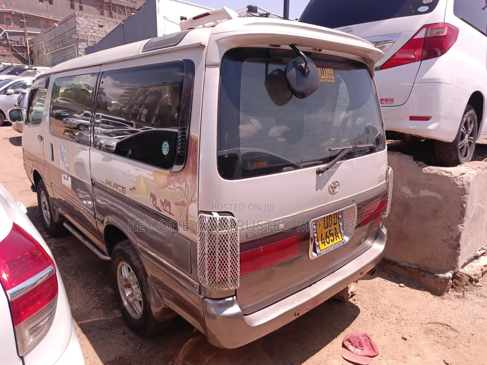 Toyota HiAce 1999 Gold