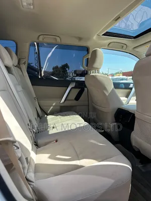 Toyota Land Cruiser Prado 2018 White