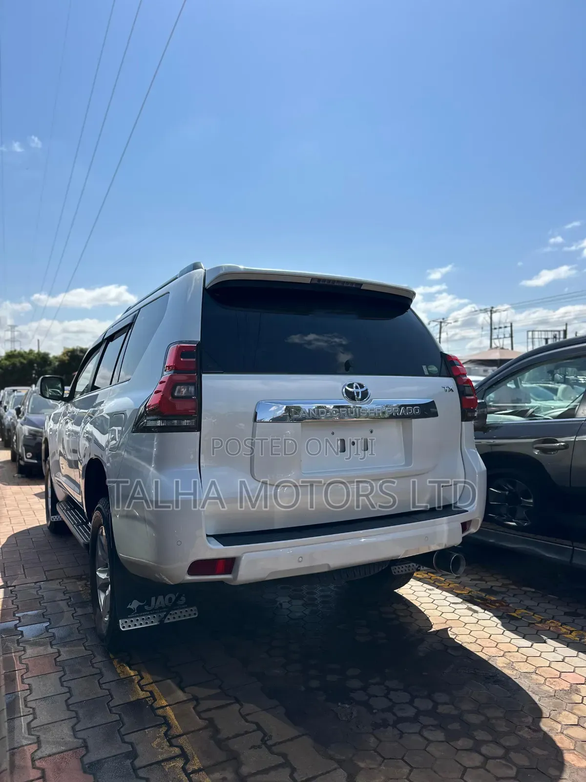 Toyota Land Cruiser Prado 2018 White