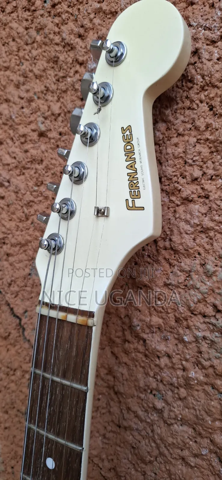 Vintage Guitar