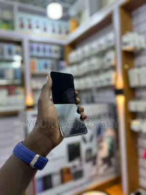 New Samsung Galaxy Z Flip 3 256 GB