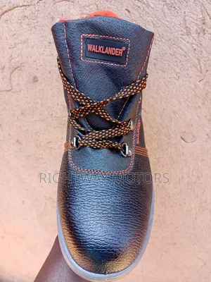 Safety Boots/ Shoes