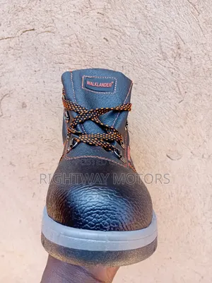 Safety Boots/ Shoes