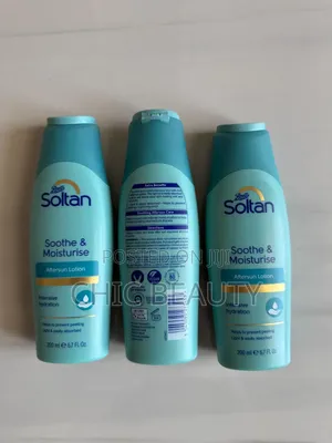 Boots Soltan Sooth and Moisturise Aftersun Lotion 200ml