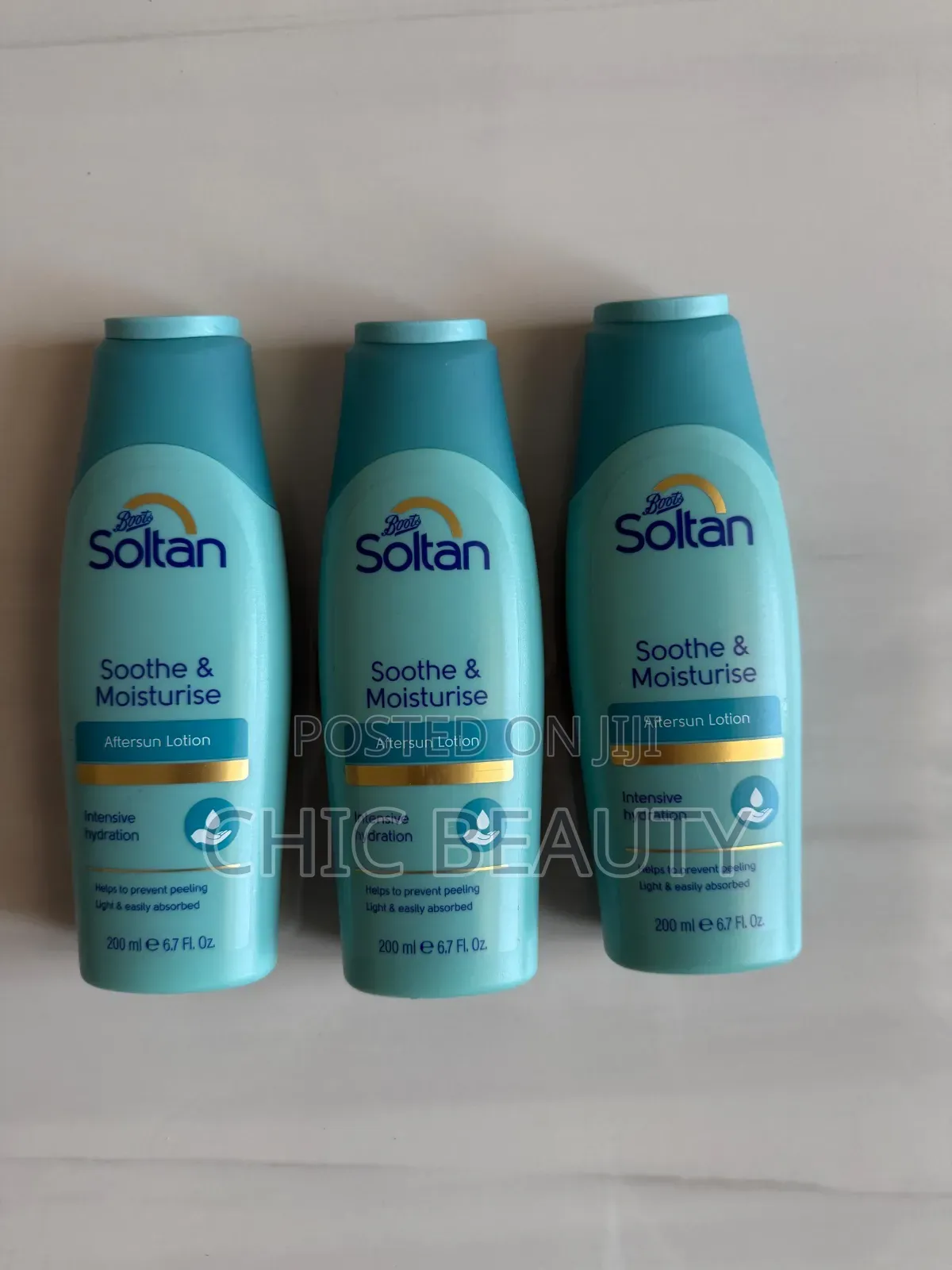 Boots Soltan Sooth and Moisturise Aftersun Lotion 200ml