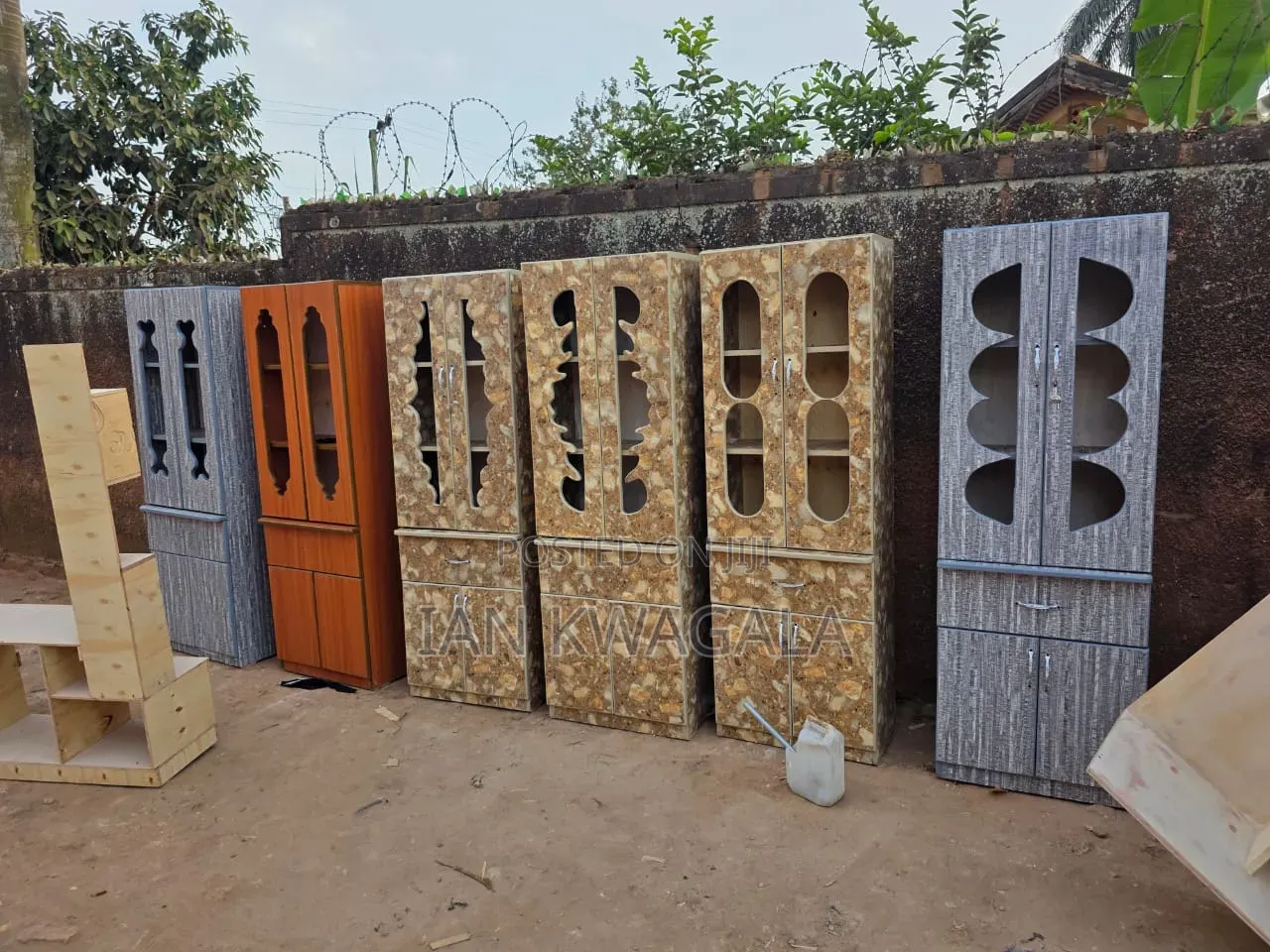 Cupboard / Sideboard 2 Ft
