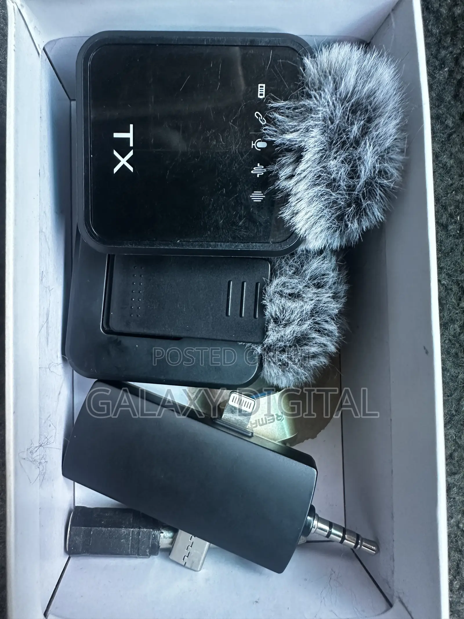 Lapel Microphone Hire Uganda | Wireless Lavalier Mic for Interviews