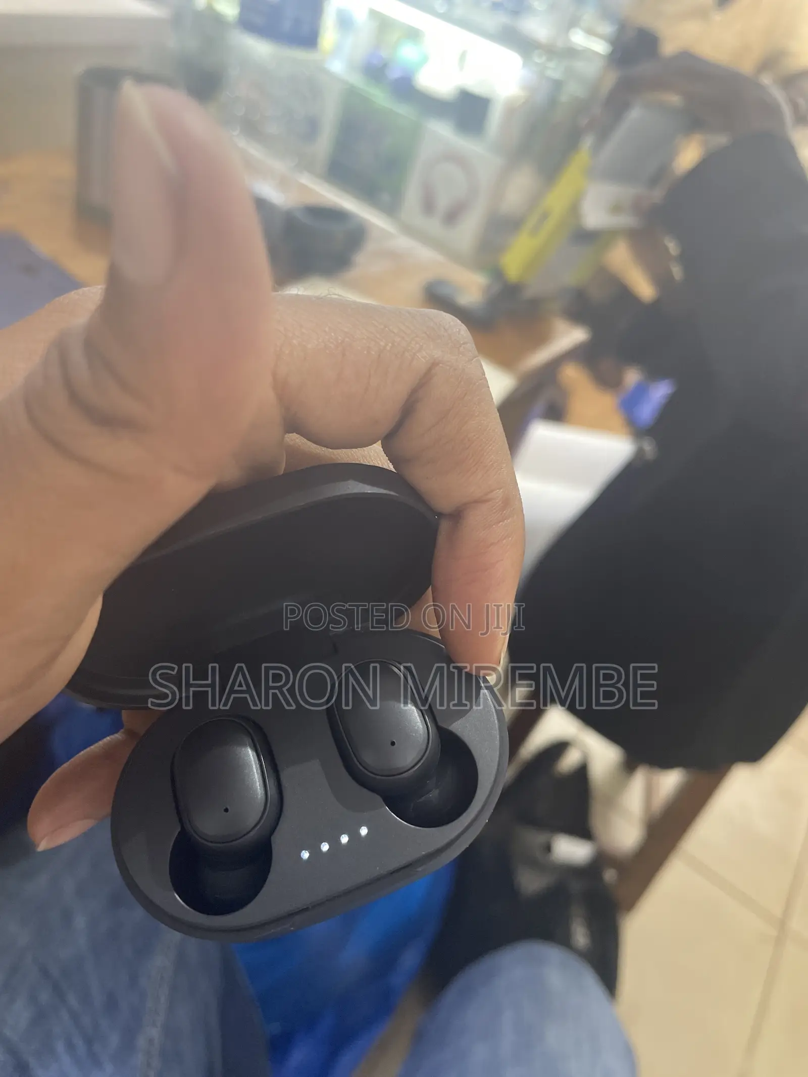 W0+ TWS 5.3 Bt Headset