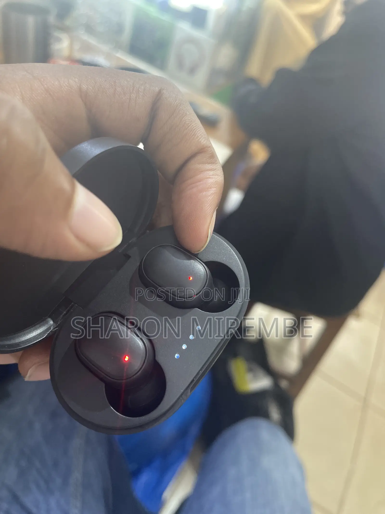 W0+ TWS 5.3 Bt Headset