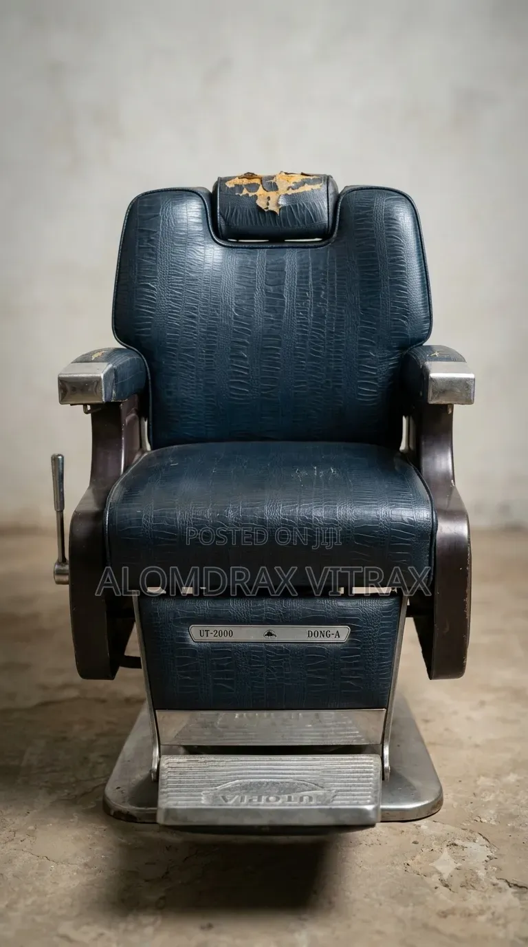 Saloon Chair
