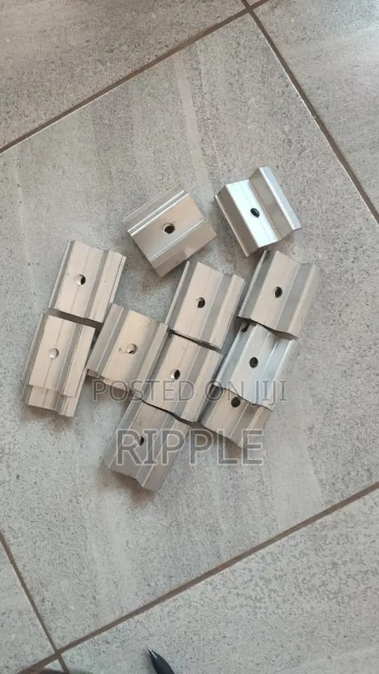 Solar Panel End Clamps Aluminium Rail Mounting Clips