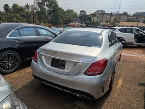 Mercedes-Benz C200 2017 Silver