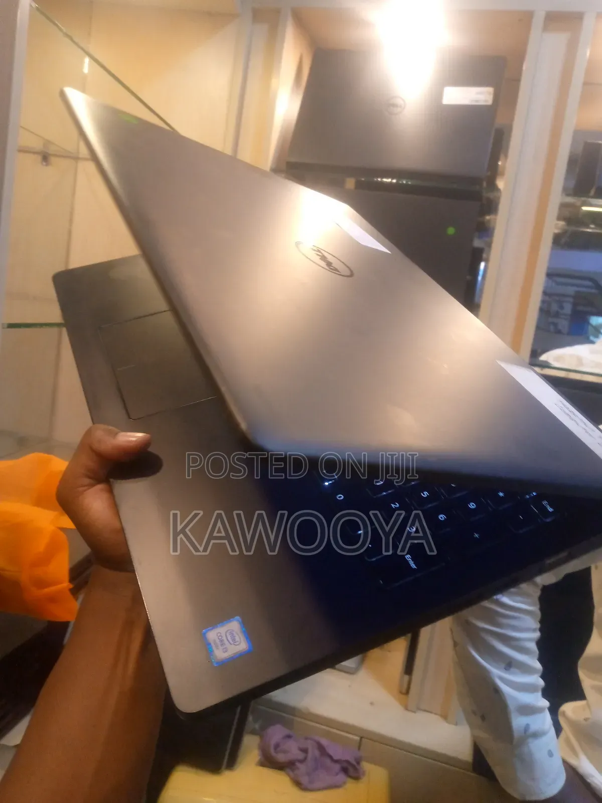 Laptop Dell 14 Premium 4GB Intel Core i3 SSD 128GB