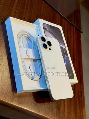 Apple iPhone 16 Pro Max 256 GB White