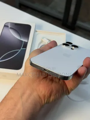 Apple iPhone 16 Pro Max 256 GB White