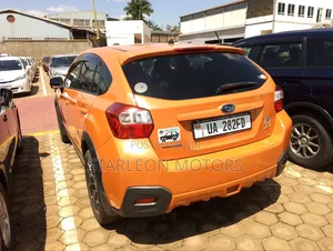Subaru XV 2013 Orange