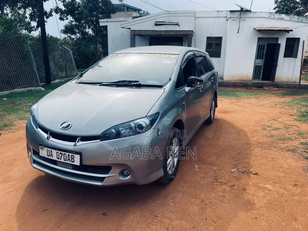 Toyota Wish 2010
