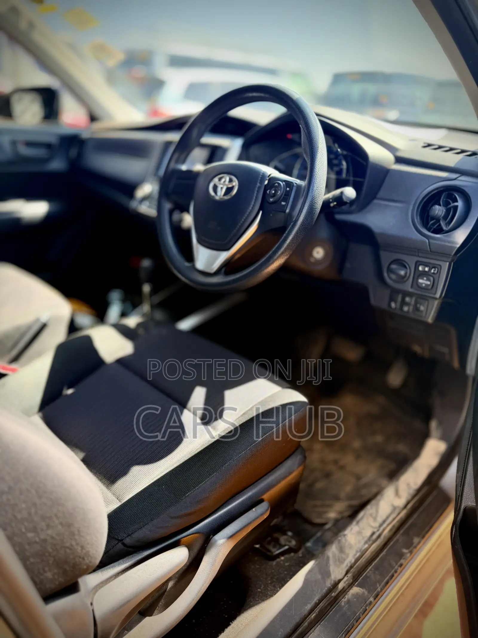 Toyota Corolla Fielder 1.5 Hybrid FWD 2017 Silver