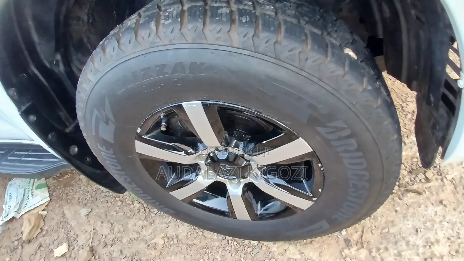 Toyota Land Cruiser Prado 2019 White